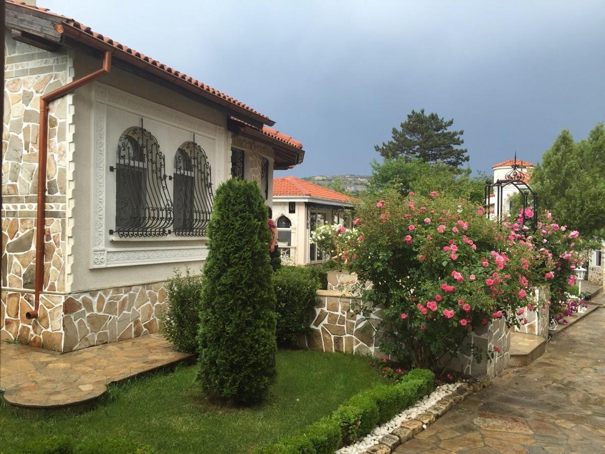 Villa St. Michael 马达拉 外观 照片